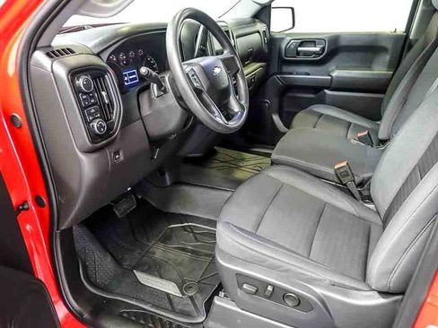 Used 2024 Chevrolet Silverado 1500 Custom w/ Turbomax Blackout Package AWD/4WD image 13