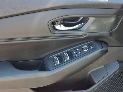 Certified 2023 Honda Accord EX image 12