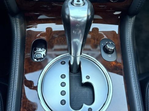 Used 2006 Bentley Flying Spur Flying Spur AWD/4WD image 19