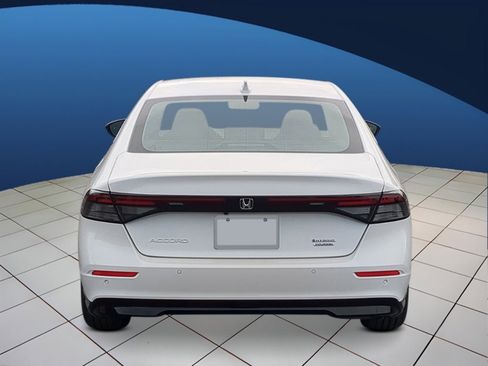 New 2026 Honda Accord Touring image 4