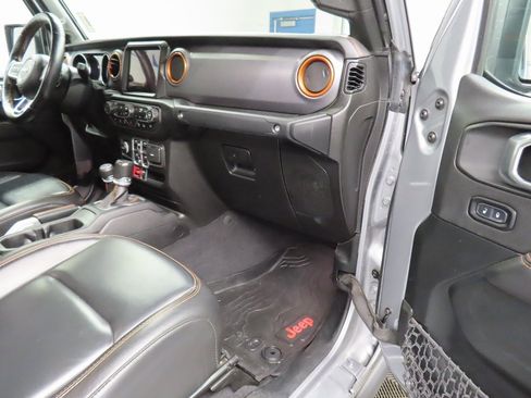 Used 2021 Jeep Gladiator Mojave image 27