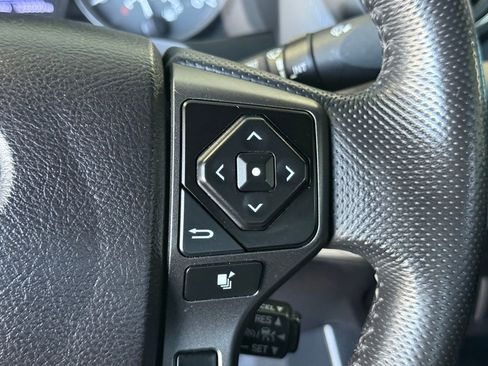 Used 2021 Toyota Tacoma TRD Sport w/ Technology Package image 22