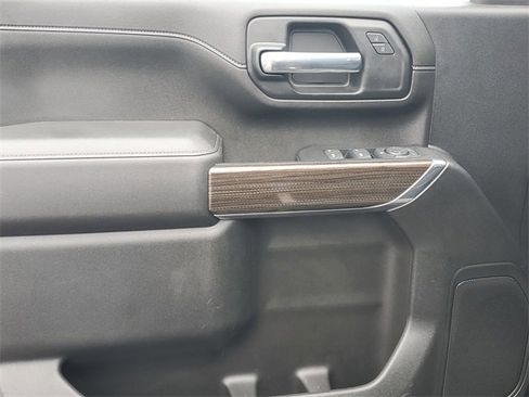 Used 2023 Chevrolet Silverado 2500 LT w/ Convenience Package image 16