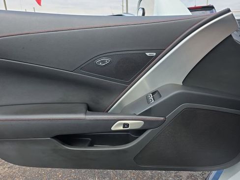 Used 2017 Chevrolet Corvette Z06 w/ Chrome Badge Package image 16