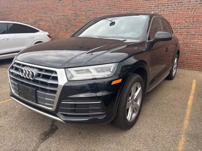 Used 2019 Audi Q5 2.0T Premium Plus w/ Premium Plus Package