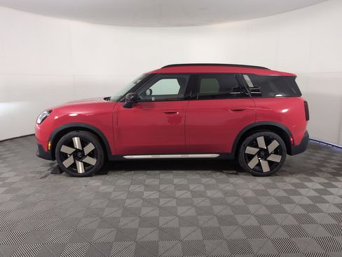 New 2025 MINI Cooper Countryman S image 2