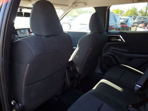 Used 2022 Mitsubishi Outlander ES FWD image 28