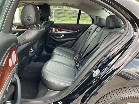 Used 2017 Mercedes-Benz E 300 4MATIC w/ Premium 1 Package image 23