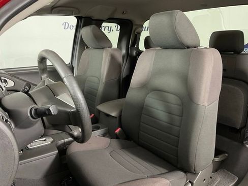 Used 2020 Nissan Frontier S image 14