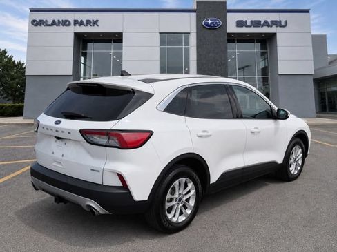 Used 2020 Ford Escape SE FWD image 5