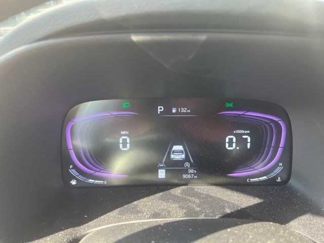 Used 2025 Kia Soul S FWD image 4