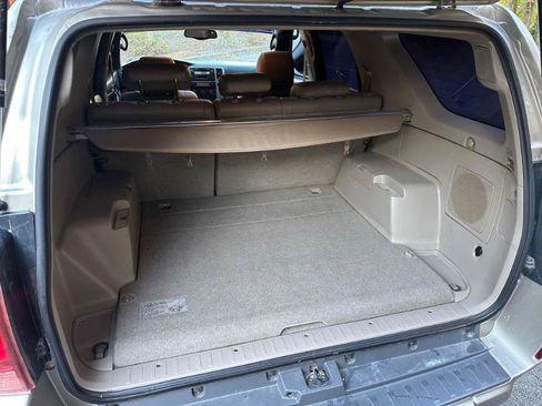 Used 2005 Toyota 4Runner Limited image 13