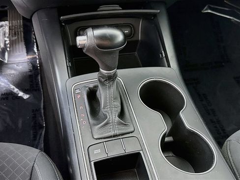 Used 2018 Kia Sorento FWD image 8