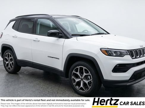 Used 2025 Jeep Compass Limited image 1