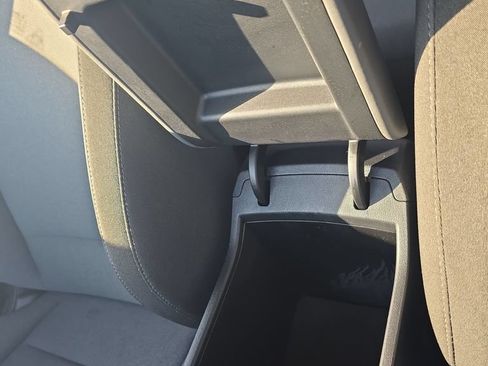 Used 2025 Kia K4 FWD image 23