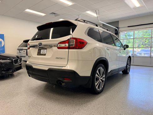 Used 2019 Subaru Ascent Premium AWD/4WD image 9