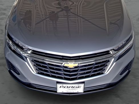 Used 2023 Chevrolet Equinox LS w/ LS Convenience Package image 18