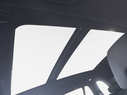 New 2026 BMW X5 M Competition w/ Executive Package AWD/4WD image 16