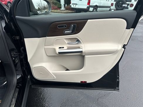 Certified 2026 Mercedes-Benz GLA 250 image 15