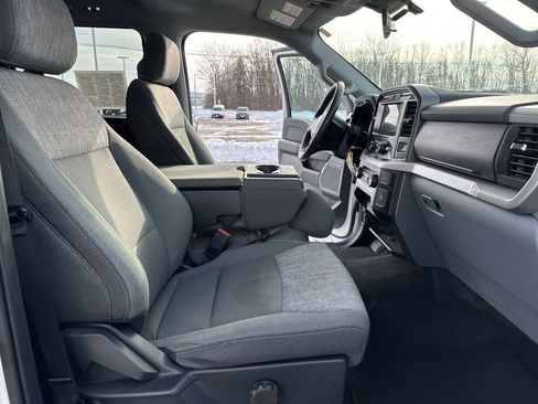 Used 2023 Ford F150 XLT w/ XTR Package image 32