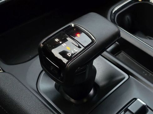 Used 2023 GMC Sierra 1500 AT4 image 19