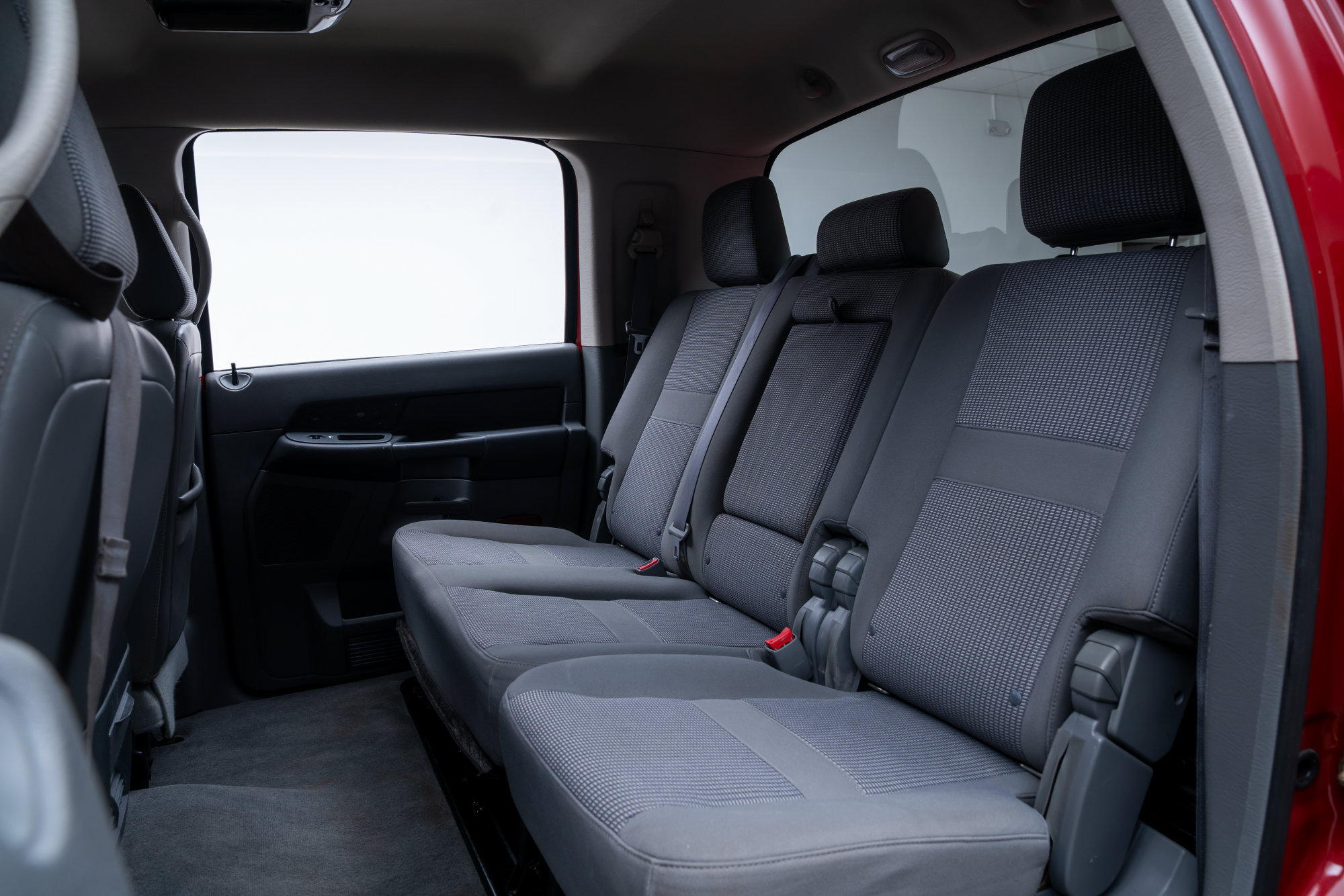 Used 2006 Dodge Ram 2500 Truck SLT w/ Light Group AWD/4WD image 18