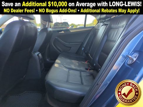 Used 2017 Volkswagen Jetta SE image 16