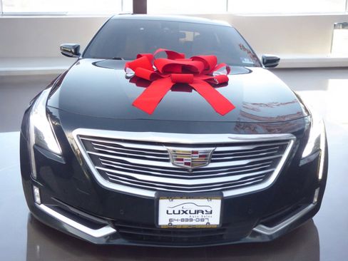 Used 2017 Cadillac CT6 Platinum image 4