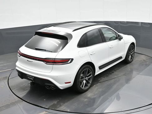 New 2026 Porsche Macan Turbo image 30