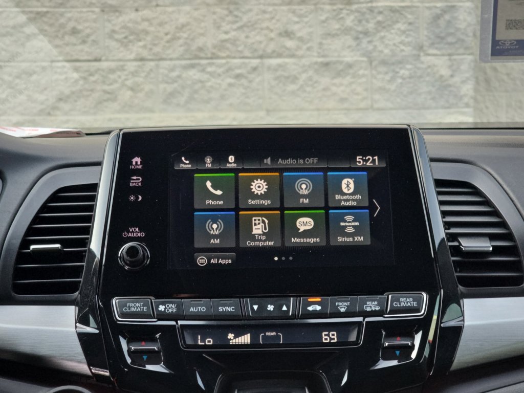 Used 2023 Honda Odyssey Sport image 15