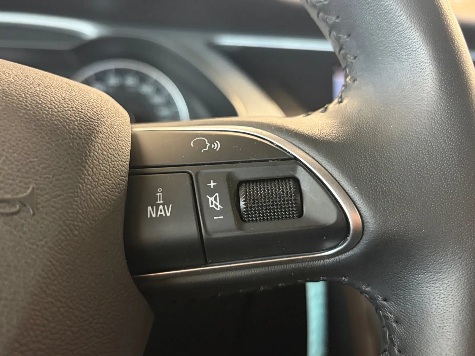 Used 2015 Audi A4 2.0T Premium AWD/4WD image 31