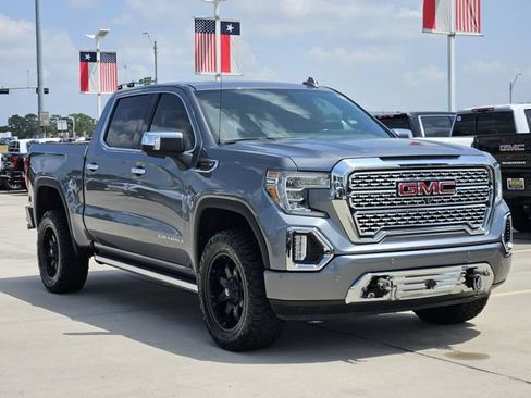 Used 2019 GMC Sierra 1500 Denali w/ Denali Ultimate Package AWD/4WD image 3