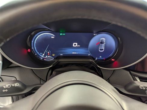 Used 2024 Alfa Romeo Giulia Veloce image 21