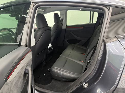 Used 2026 Tesla Model Y Long Range image 20