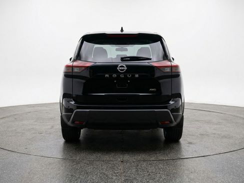 Used 2025 Nissan Rogue SV AWD/4WD image 7