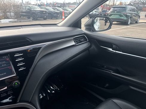 Used 2019 Toyota Camry SE image 27