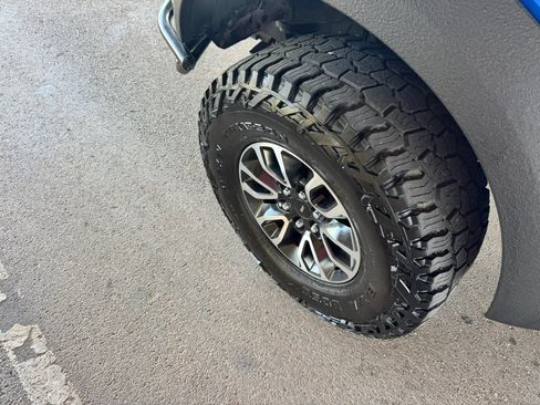 Used 2013 Ford F150 Raptor AWD/4WD image 33