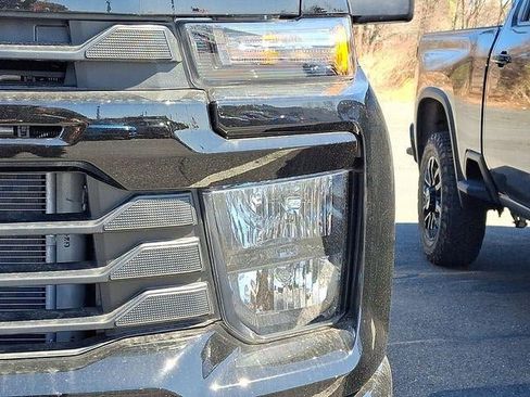 New 2026 Chevrolet Silverado 2500 Custom w/ Custom Value Package AWD/4WD image 5