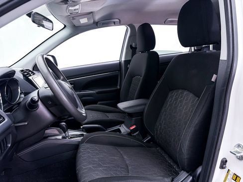 Used 2020 Mitsubishi Outlander Sport ES AWD/4WD image 16