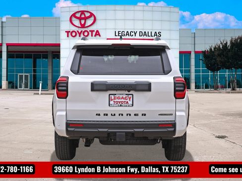 New 2026 Toyota 4Runner TRD Off-Road image 9