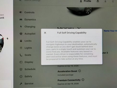 Used 2021 Tesla Model Y Long Range image 16