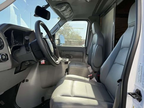 New 2026 Ford E-450 and Econoline 450 Super Duty w/ Power Equipment Group image 9