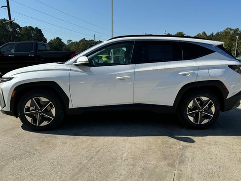 New 2025 Hyundai Tucson SEL FWD image 15