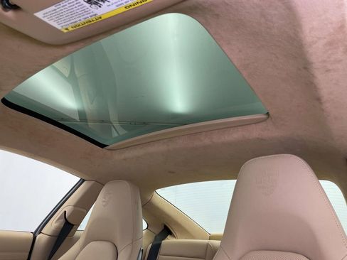 Certified 2017 Porsche 911 Carrera 4S image 18