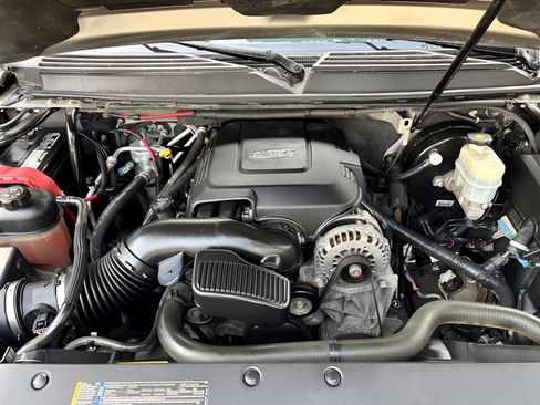 Used 2008 Cadillac Escalade AWD image 28