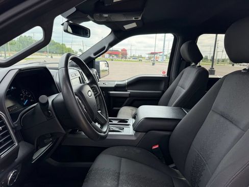 Used 2020 Ford F150 XLT w/ Equipment Group 302A Luxury AWD/4WD image 9