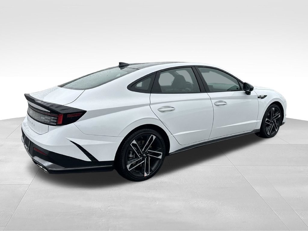 New 2026 Hyundai Sonata N Line FWD image 7