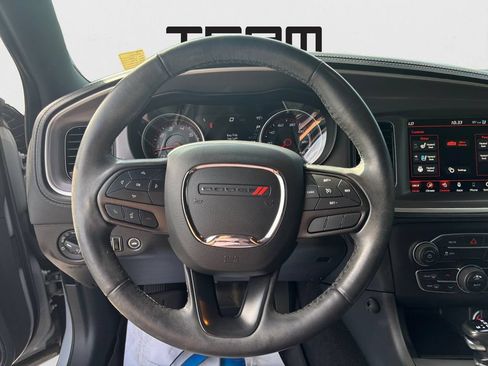 Used 2022 Dodge Charger SXT w/ Plus Group RWD image 17