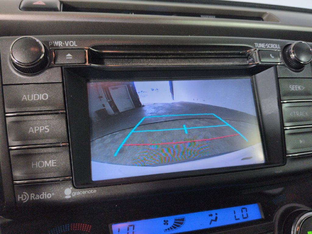 Used 2015 Toyota RAV4 XLE FWD image 31