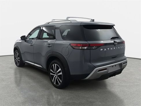 Certified 2025 Nissan Pathfinder Platinum w/ Cargo Package image 7